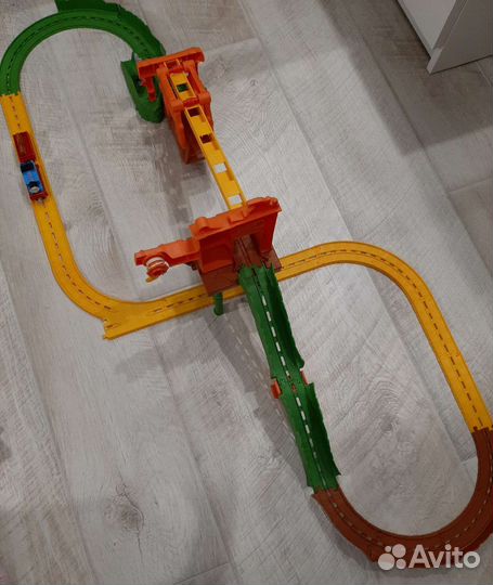 Томас железная дорога трек