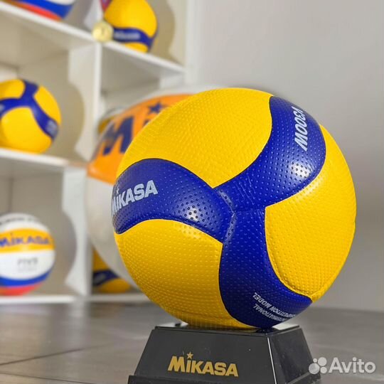 Волейбольный мяч Mikasa V300W новый оригинал