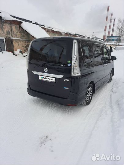 Nissan Serena 2.0 CVT, 2015, 136 000 км