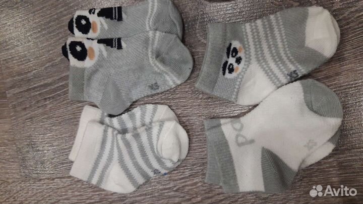 Носочки и пинетки