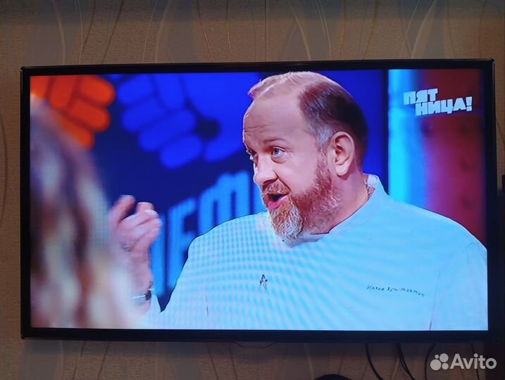 Телевизор samsung SMART tv 40