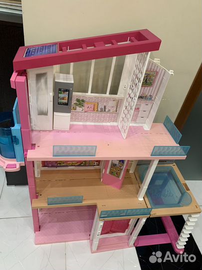 Большой кукольный дом мечты Barbie с лифтом