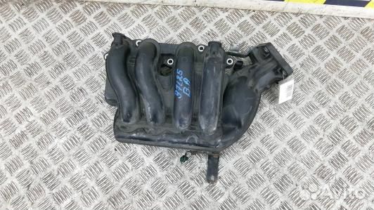 Впускной коллектор бензиновый honda civic 8 (97L25C601)
