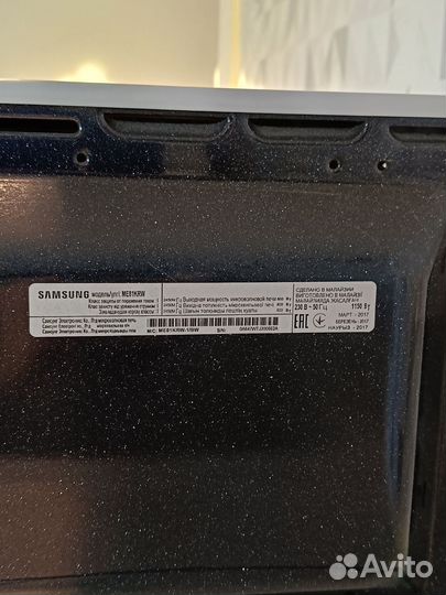 Микроволновая печь Samsung ME81KRW