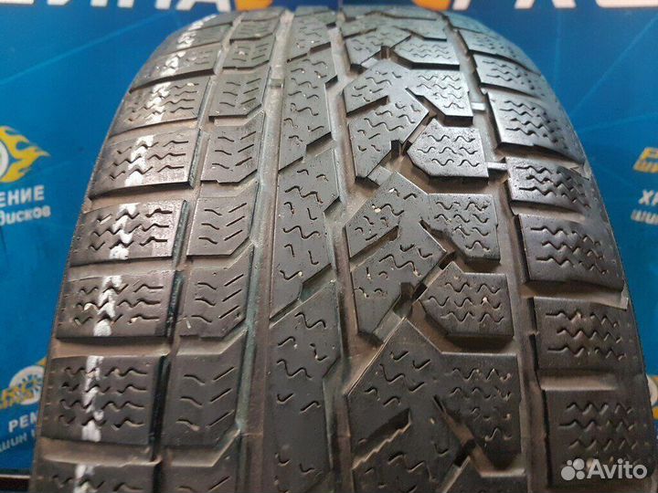 Kumho I'Zen RV KC15 235/55 R18