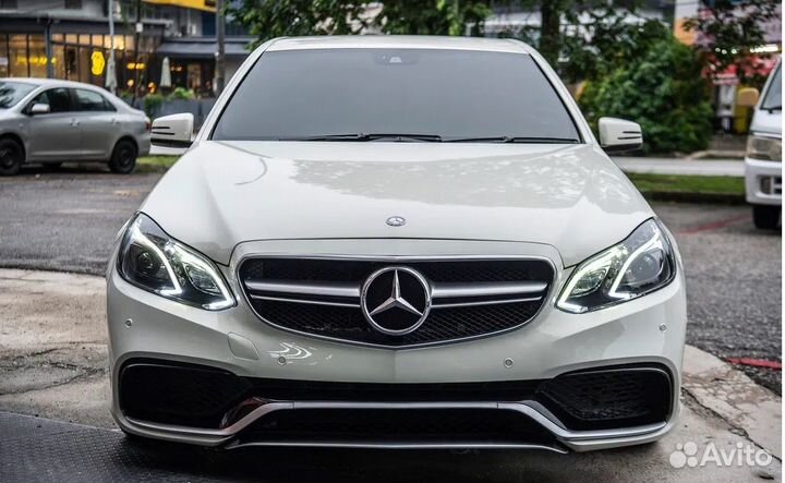 Передний бампер Mercedes 212 AMG 63 стиль