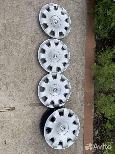 Продаю колеса в сборе 195/65 r15