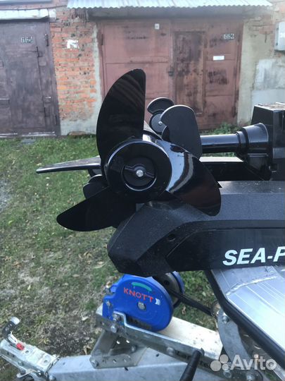 Windboat 4.2 EVO, мотор, прицеп