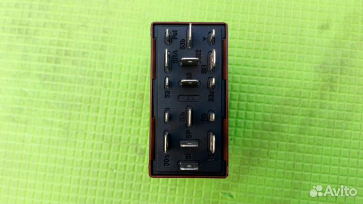 Реле стеклоочистителя (Audi A6 C5)