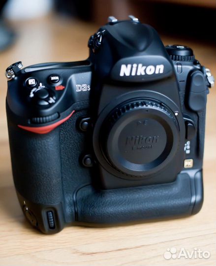 Nikon D3S по запчастям