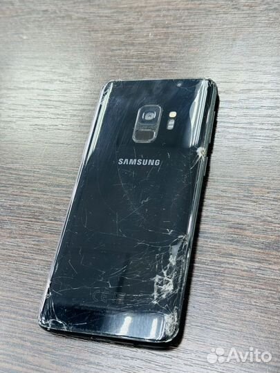 Samsung Galaxy S9, 4/64 ГБ