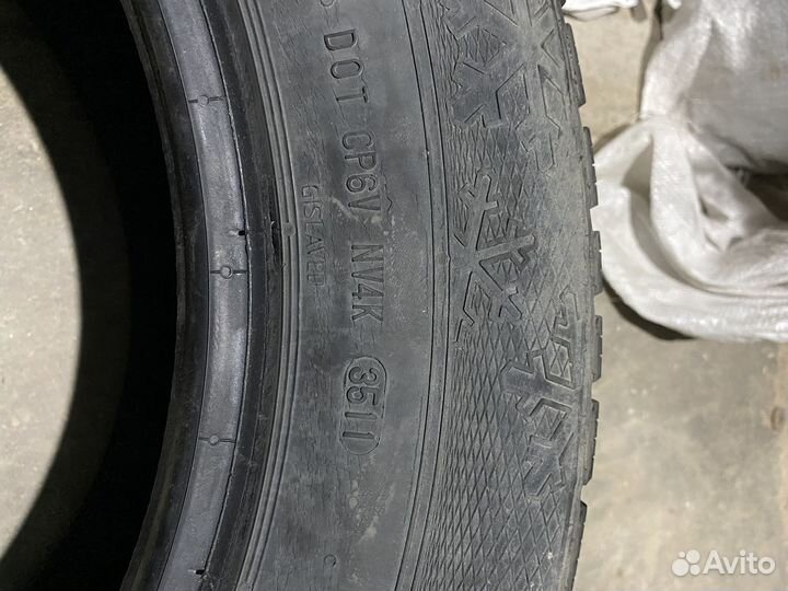 Gislaved Nord Frost 5 215/65 R16