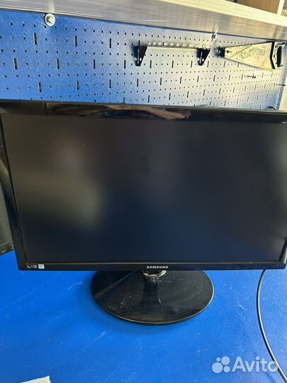 Монитор samsung 2 шт