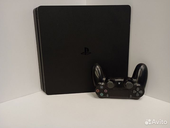 PlayStation 4 slim 1tb