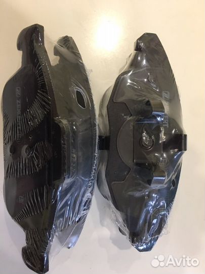 Передние тормозные колодки на Ситроен, Пежо