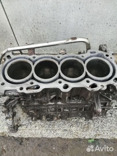 Двигатель тойота Авенсис2 1,8л 1zzfe