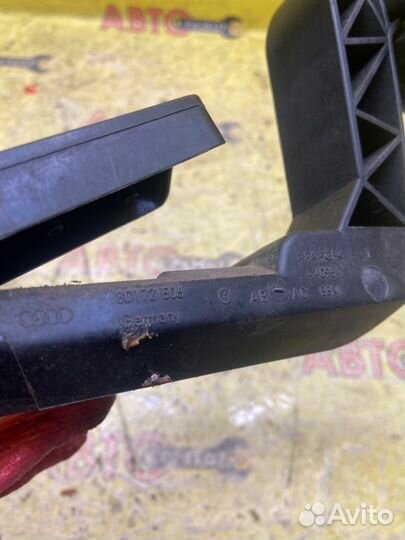 Педаль газа Audi A6 C5 ALF 1999