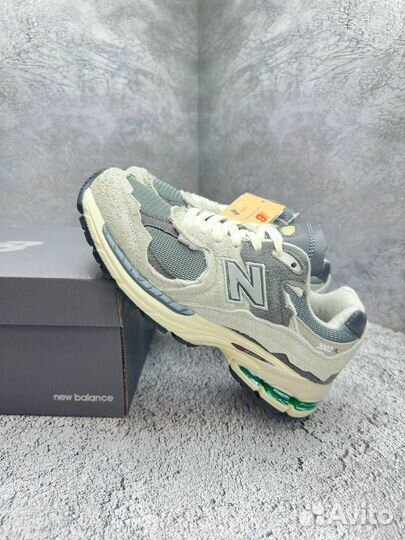 Кроссовки мужские new balance 2002r