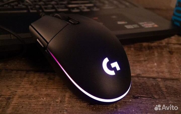 Новая Logitech G102