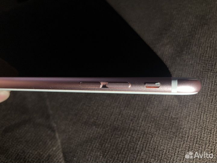 Телефон iPhone 6s