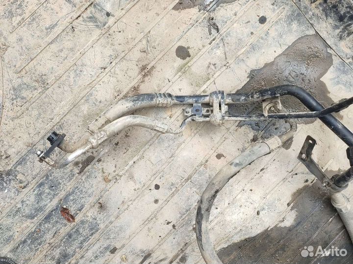 Трубки кондиционера Рено лагуна 1