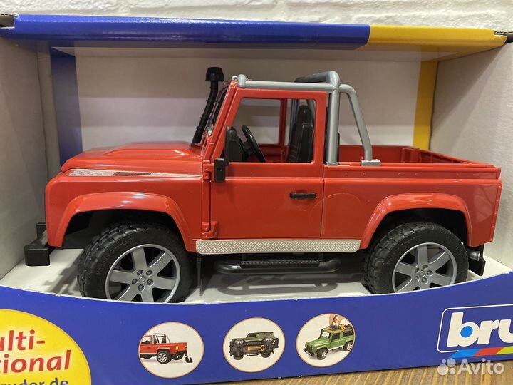 Bruder внедорожник Land Rover Defender