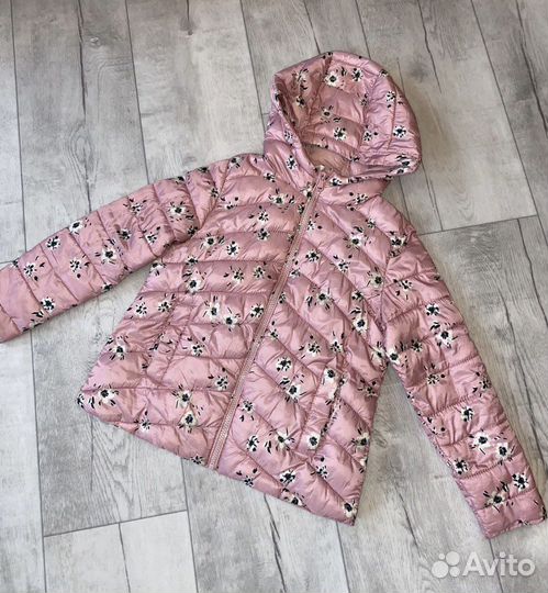 Куртка на девочку