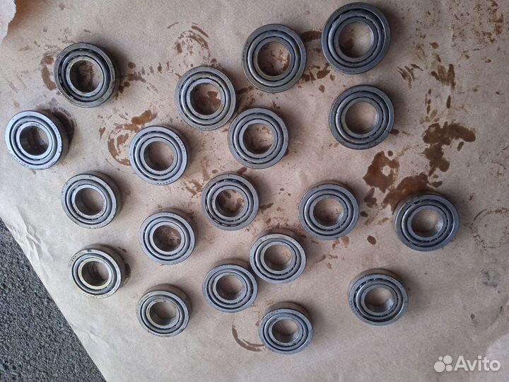 Подшипник роликовый 30207