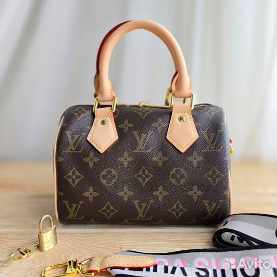 Сумка louis vuitton сундучок