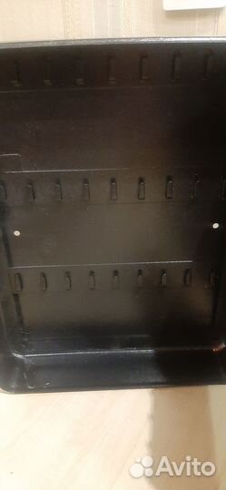 Продам шкаф ключницу