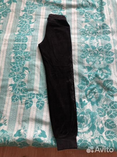 Спортивный костюм женский 42-44 размер