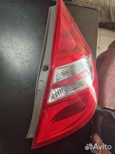 Фонарь задний правый hyundai i30 новый