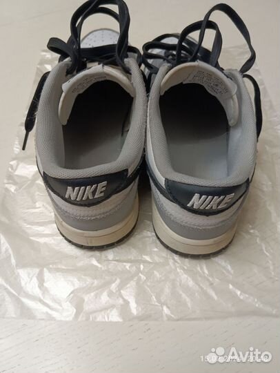 Кроссовки мужские 41 размер бу