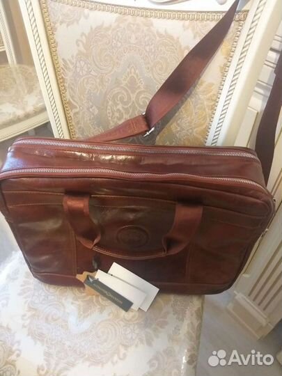 Мужской кожаный портфель