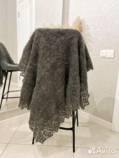 Пуховый платок новый