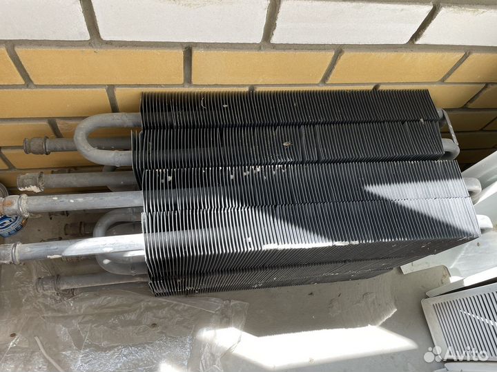 Конвектор настенный