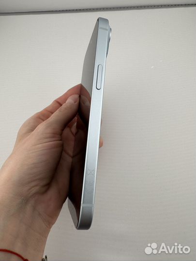 iPhone 15, 128 ГБ