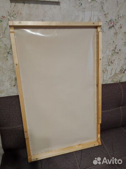 Пеленальная доска на кроватку