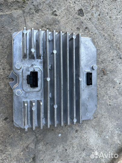 Блок управления Power Control Unit PCU BMW