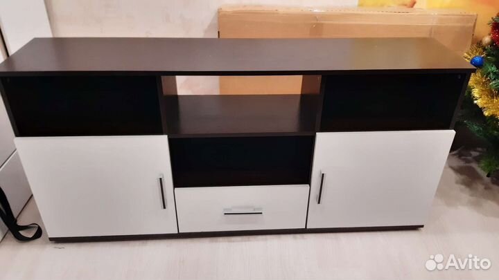 Тумба под тв