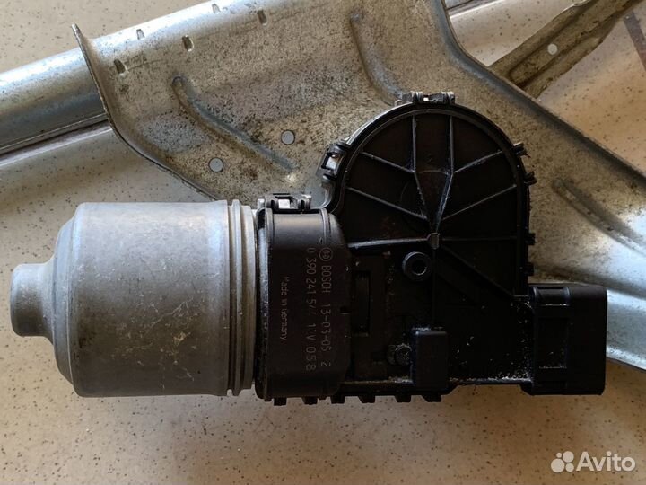 Трапеция стеклоочистителя Logan ор-л 8200619512