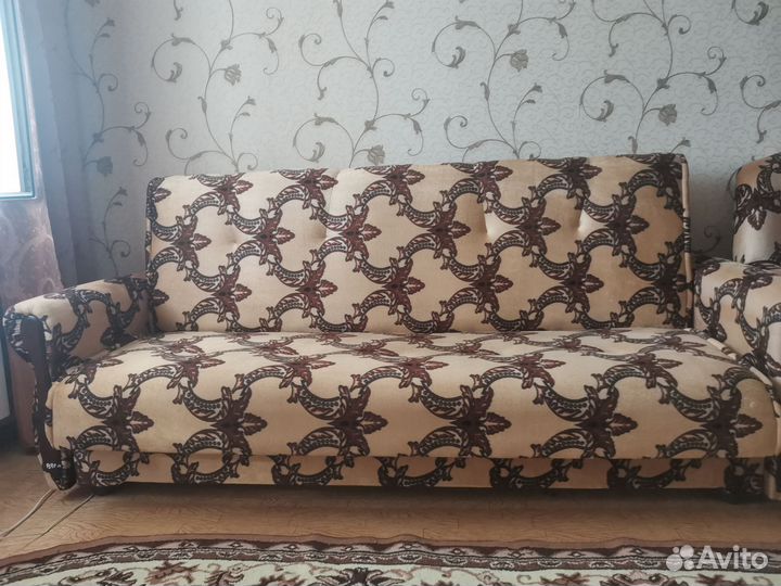 Диван и 2 кресла