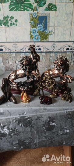 Бронзовая статуэтка СССР