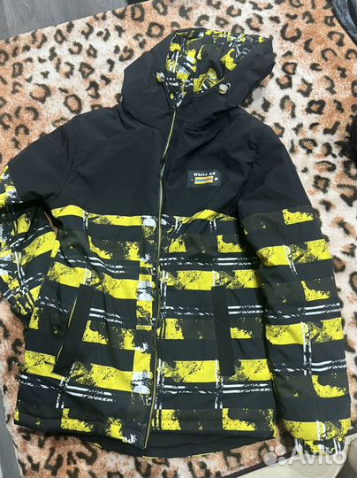Куртка зима осень весна новая на 10-12 лет