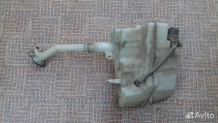 Бачок стеклоомывателя Infiniti V36 G35 2010г