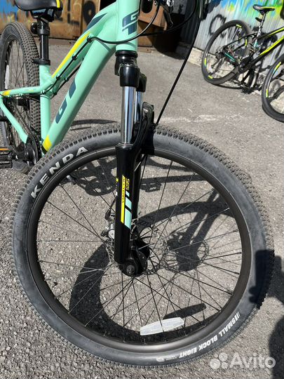 Велосипед GT Stomper ACE R24