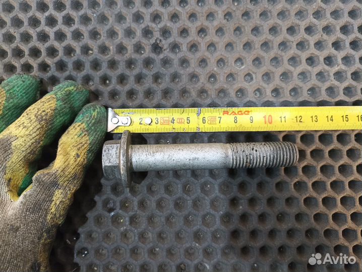 Комплект болтов подушек кабины