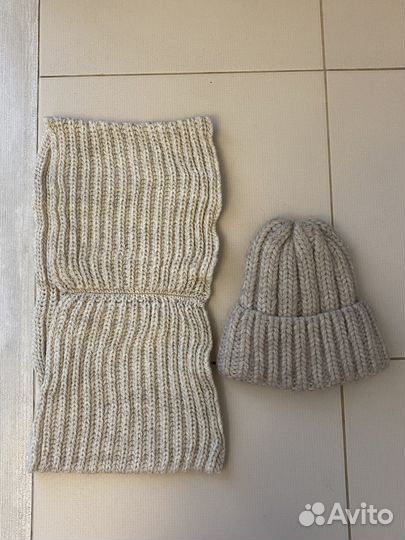 Комплект шапка и шарф женские