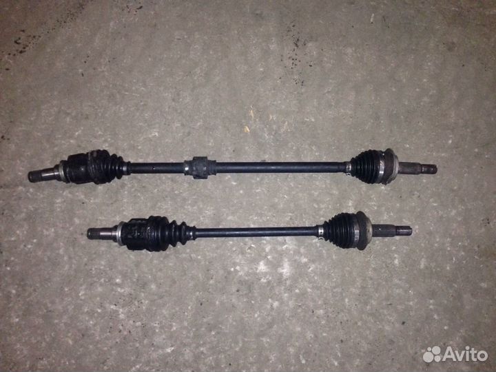 Привод шрус Тойота Ярис, Витц 90 (1 литр)