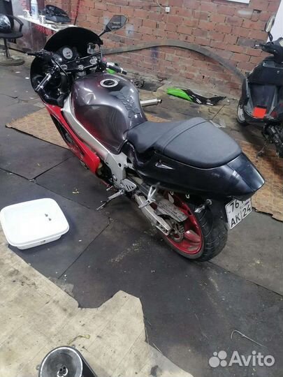 Suzuki GSX600r
